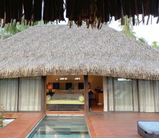 The scenery of Rangiroa Atoll in French Polynesia is really attractive