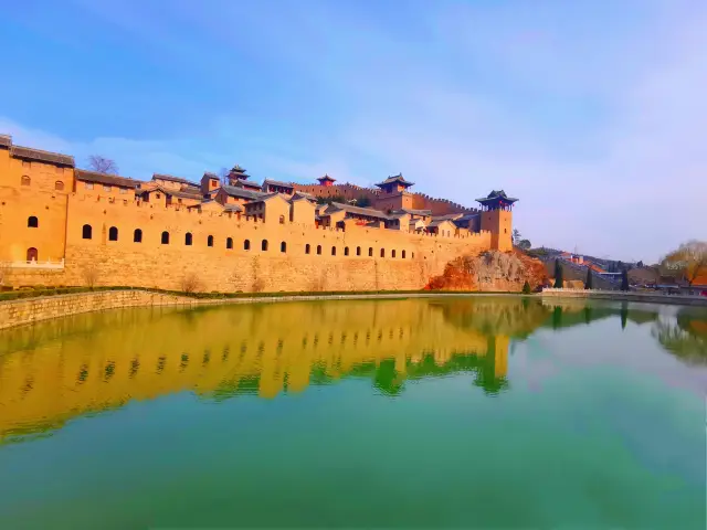 The first ancient castle in northern China still stands majestically today!
