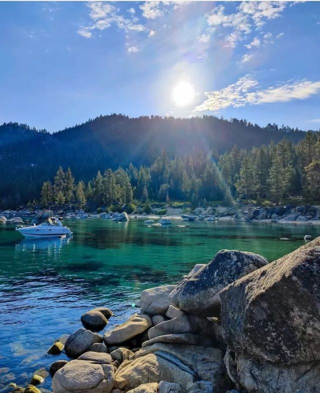 探索Lake Tahoe的絕美之行