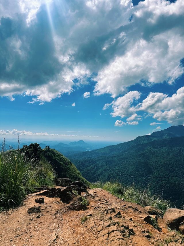 Little Adam’s Peak, Ella, Sri Lanka🇱🇰🌱