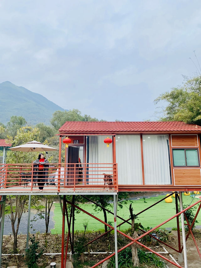 廣東小桂林坐竹筏，住空中木屋