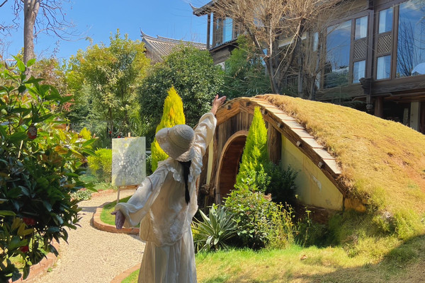 I stayed in the Alice in Wonderland fairy tale paradise in Lijiang ...