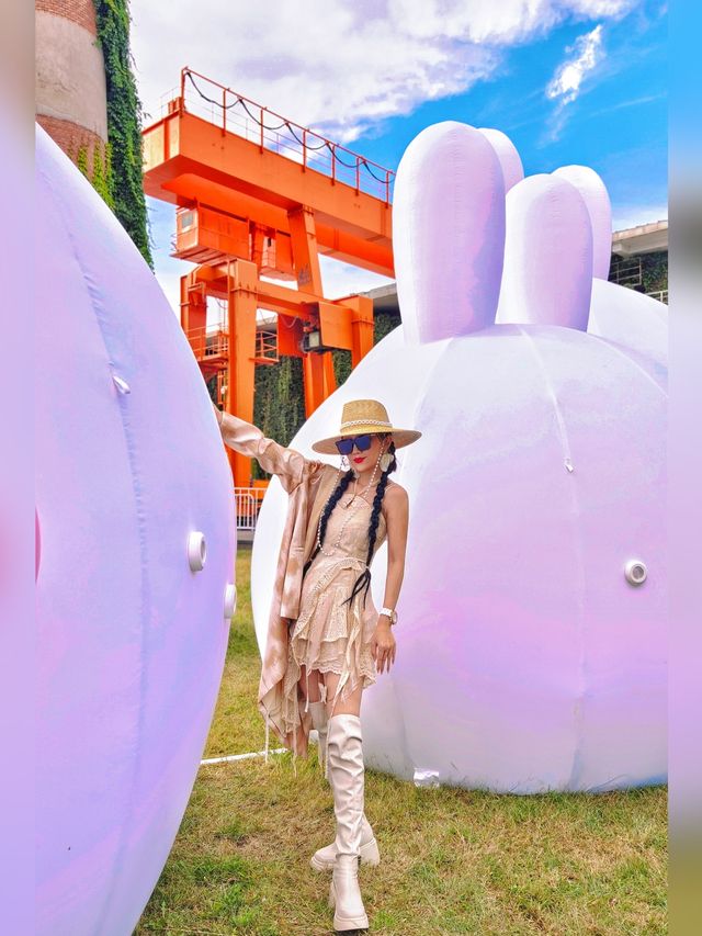 假期浪費指南之發現壹窩巨型白兔🐰文藝青年專屬設計節來啦！