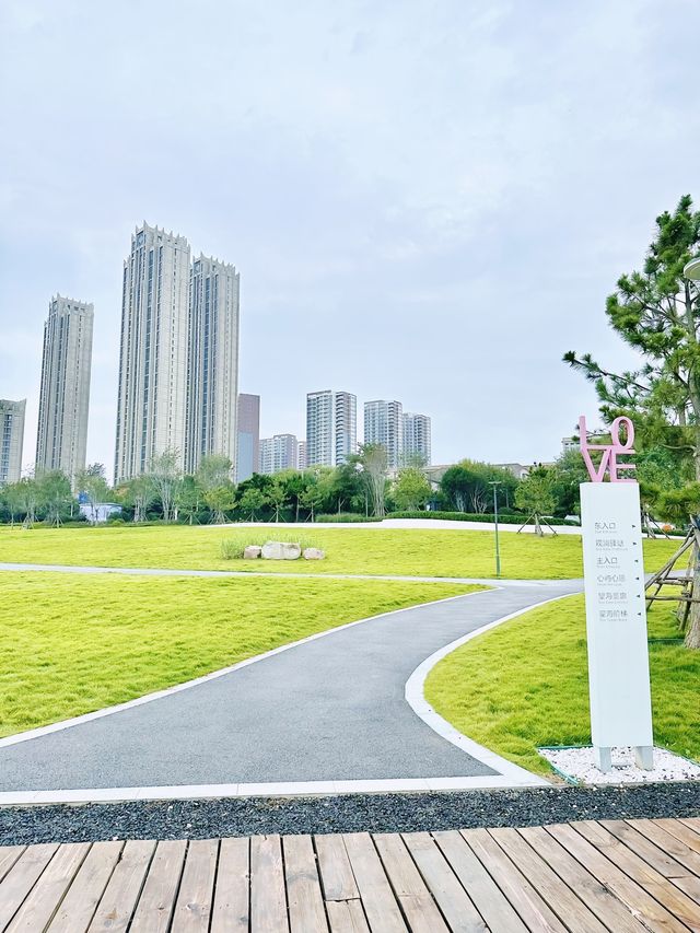 青島海之戀park，後悔沒早點來，挺美，挺浪漫的