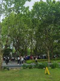 去掉圍牆的公園怎能讓人不愛