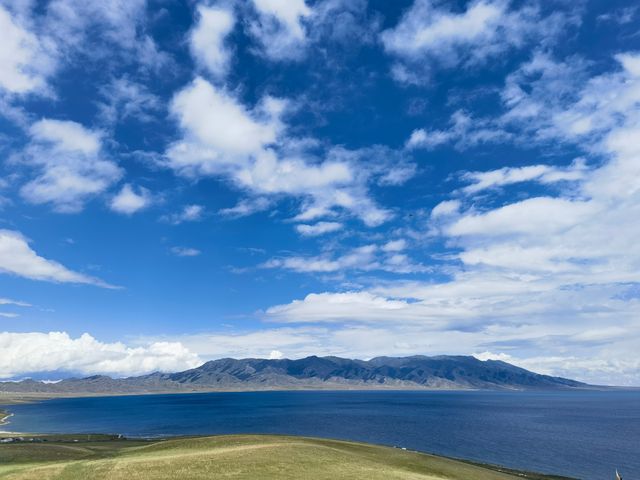 賽里木湖，天山之上的藍寶石