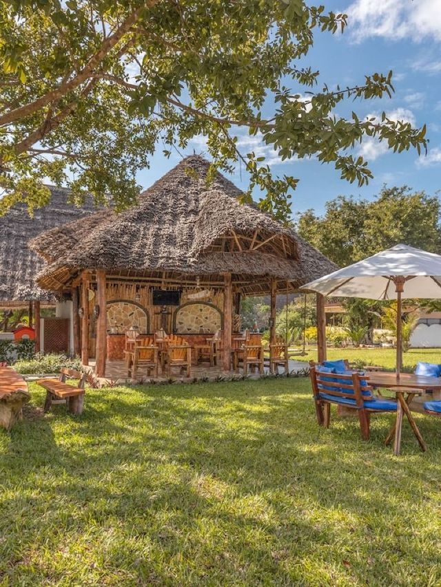 🌴 Zanzibar's Hidden Gem: Kiwengwa Beach Resort 🏖️