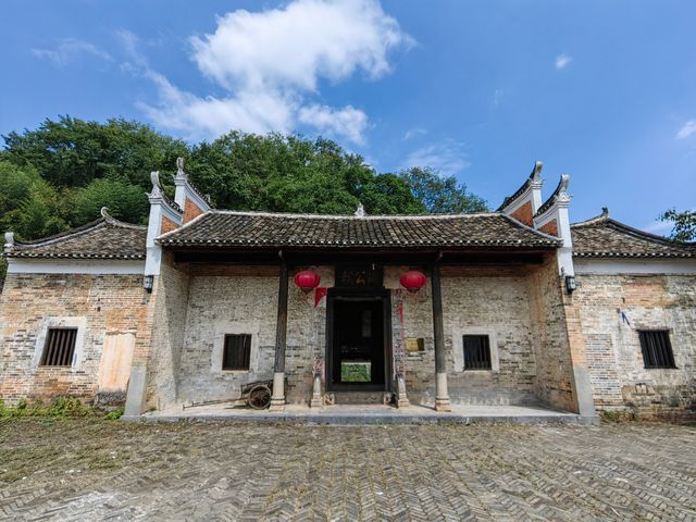 廣西富川深坡村璣公祠。