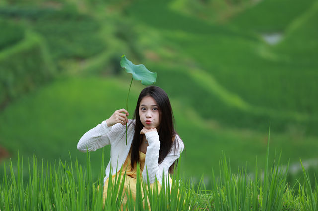 貴州廈格侗寨！帶女兒來到語文課本裡的梯田。