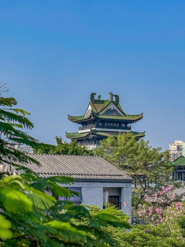 廣州永慶坊！千萬不要亂進這種門口……。