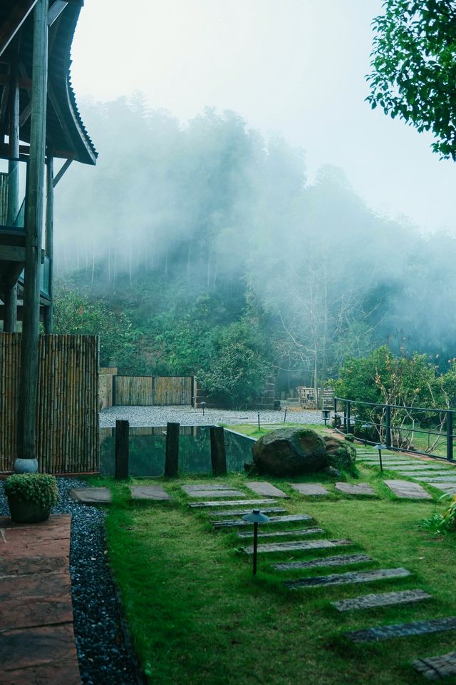 邂逅寶藏民宿，療癒感十足。