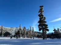Lake Tahoe skiing at Heavenly offers stunning views