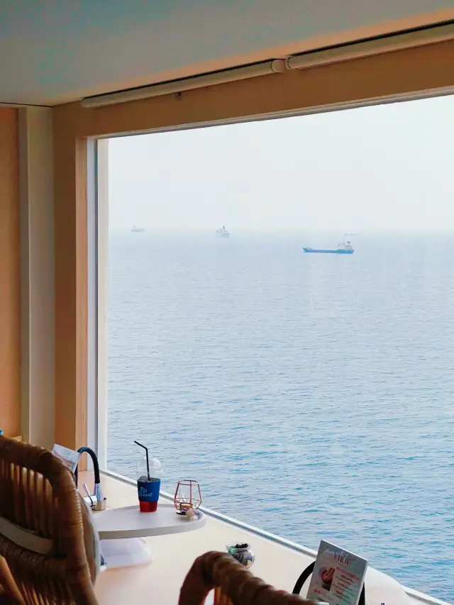 Busan Seaview Spa | Foot bath with a sea view.