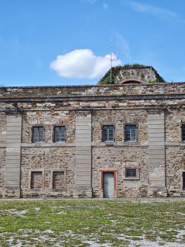 歐洲多國13日遊 玩轉經典不留遺憾
