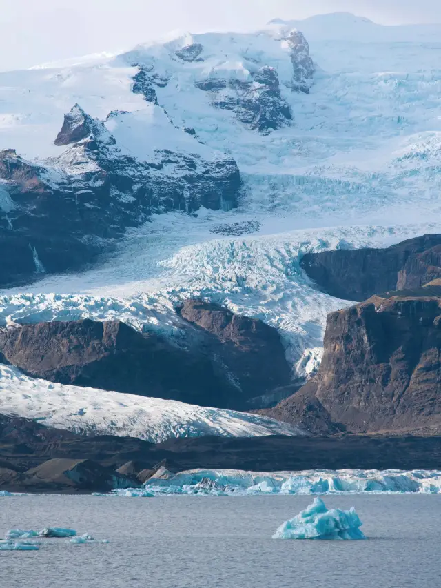 6-Day Iceland Tour: Hot Springs & Healing