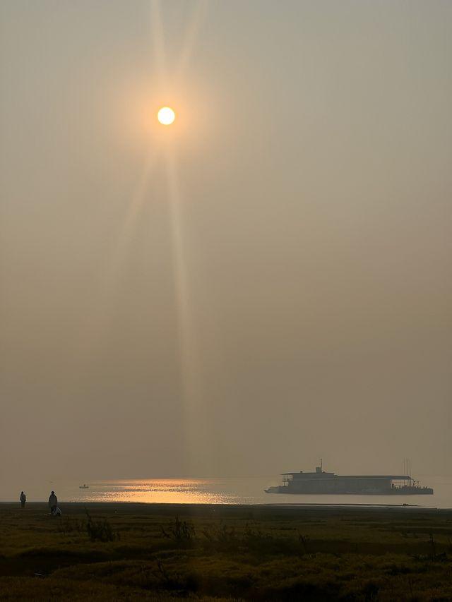 答因我來岳陽追日落一定要看好天氣！！