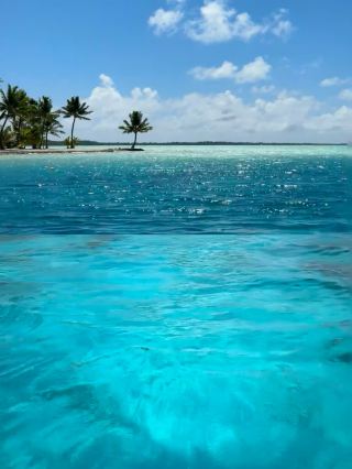 This sea is truly captivating.