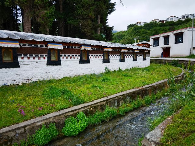 郎木寺,川甘交界的隱世聖域 郎木寺,川甘交界的隱世聖域