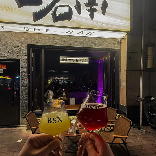 中山首家🥂於橱窗音樂會微醺啦！