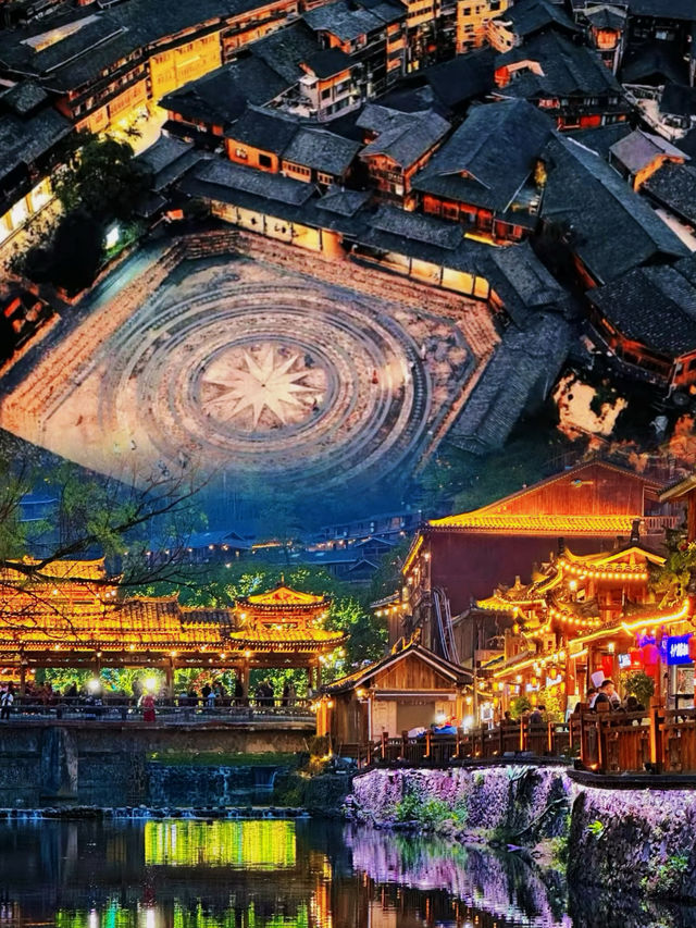 哪裡能看到萬家燈火點亮山谷的絕美夜景？