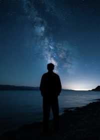 在海拔4718米的納木錯湖邊看‘星空極光’是一種什麼體驗？