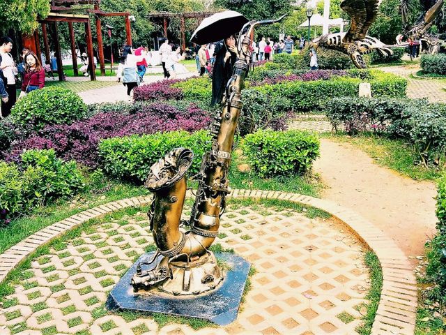 The Living Canvas: Art, Water, and Community on Changsha's Orange Island
