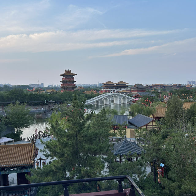 Millennium City Park - Kaifeng! 