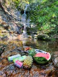 在湯池的溪澗找回25℃的夏天