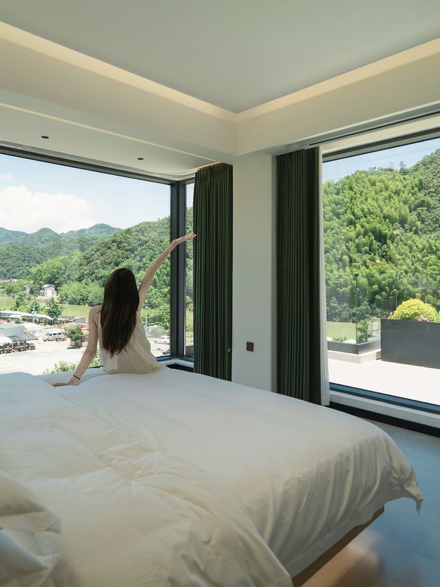 住進儲家灘的晨霧裏