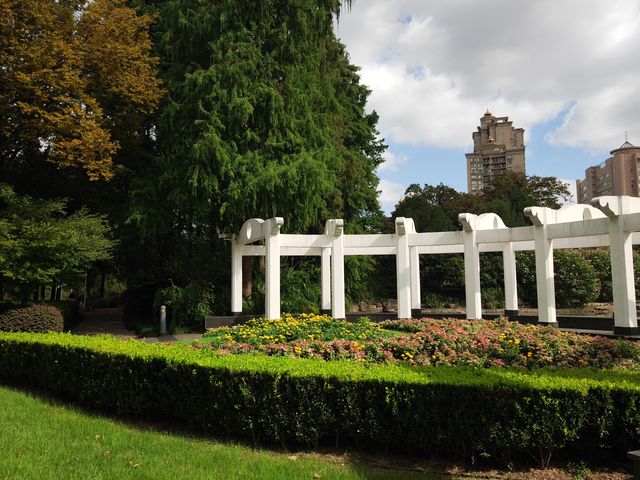 新虹橋公園漫步指南
