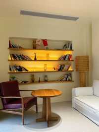 碼住在廬山西海碰上了chao牛的出片民宿～