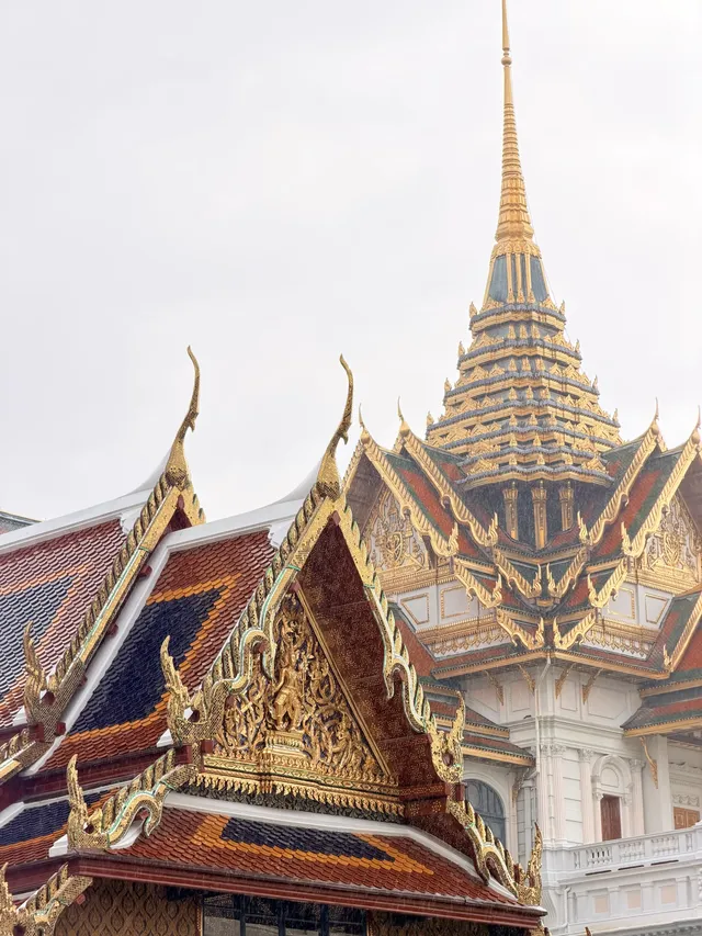 雖然今天曼谷下雨,但是還是看到了日落 雖然今天曼谷下雨,但是還是看到了日落