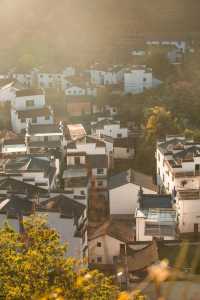 婺源石城秋日行攝全攻略｜沉浸於紅葉晨霧的水墨畫境