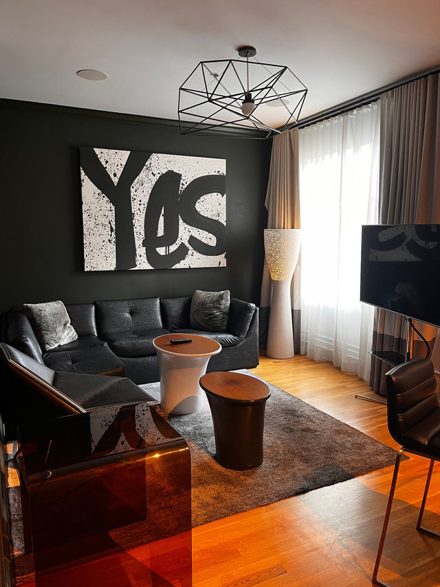 Exceptional Service and Comfort at a Centrally Located Hotel