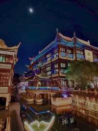 Shanghai Yuyuan Garden Light Show: Experience Dreamy Chinese Nights 🌟🏮