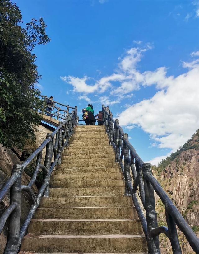 縉雲小黃山徒步攻略|小眾秘境+徒步時長全解鎖 縉雲小黃山徒步攻略|小眾秘境+徒步時長全解鎖