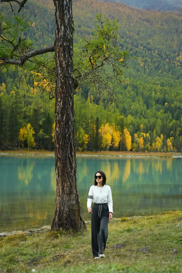 喀納斯湖 Kanas lake 天堂遺忘的地方 喀納斯湖 Kanas lake 天堂遺忘的地方