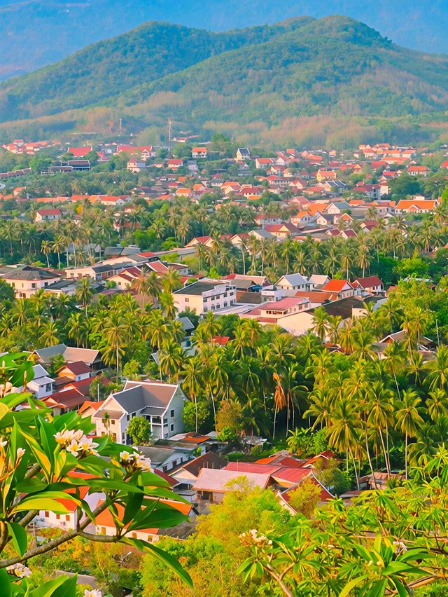 琅勃拉邦探秘慢生活