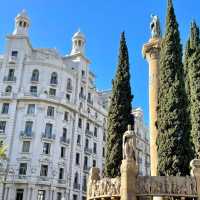 Barcelona …. don’t forget to look up! 😱