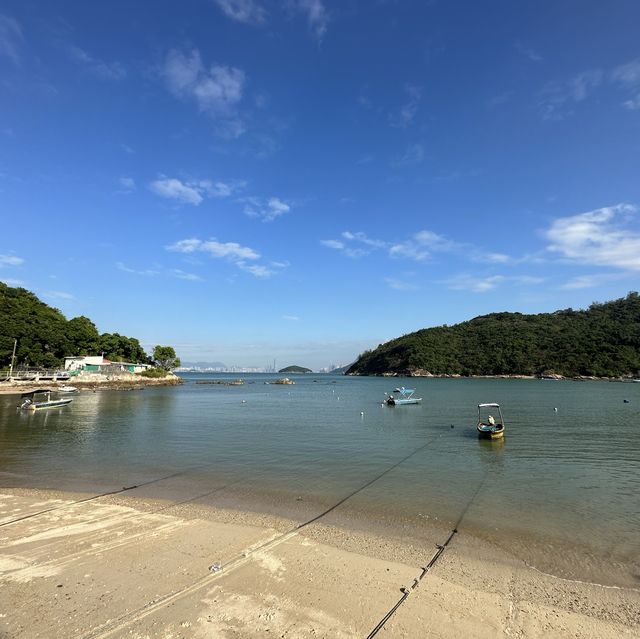 坪洲1日遊｜閒遊秘密花園。尋訪「港版沉下橋」。漫步東灣沙灘