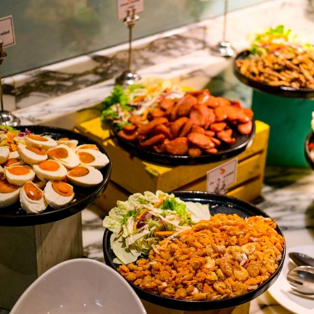 ลากแฟนไปกินข้าวต้มบุพเฟ่ต์ ในห้องแอร์เย็นๆคน299เอง