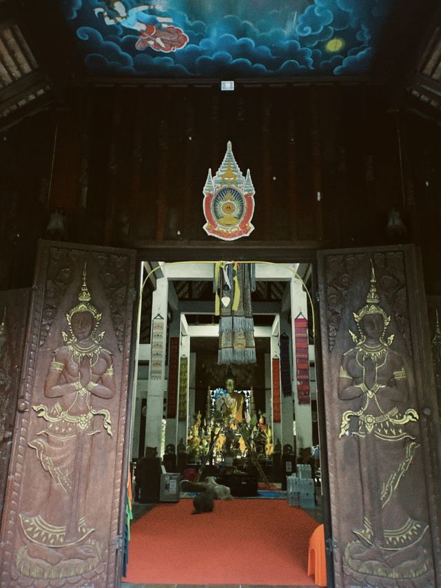 วัดร้อยปีที่แม่กำปอง