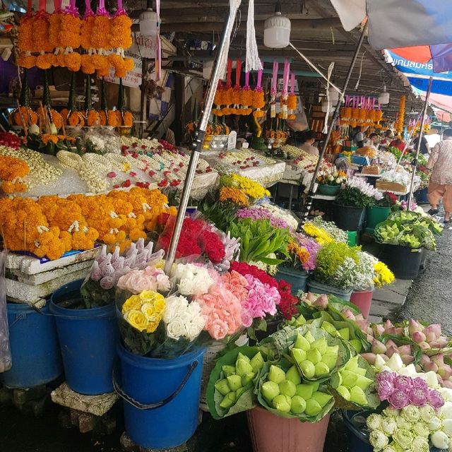 กาดดอกไม้เชียงใหม่ ที่กาดหลวง