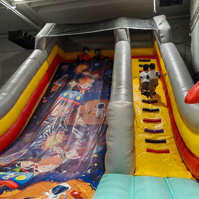 佐敦百田遊園大細都岩玩 佐敦百田遊園大細都岩玩