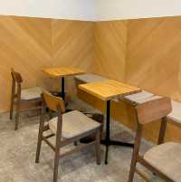 鴛泊港フェリーターミナル前　PORTO COFFEE