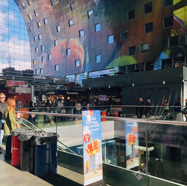 荷蘭🇳🇱鹿特丹 Rotterdam·知名特色設計建築🎨🌈 Markthal