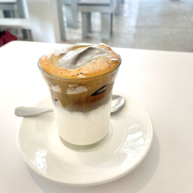 【聖水/ソウル】黒ゴマカフェメニューに惹かれて