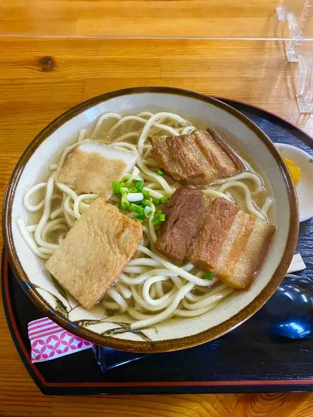 【沖縄/宮古島】地元民にも愛される宮古そば🍜じんく屋