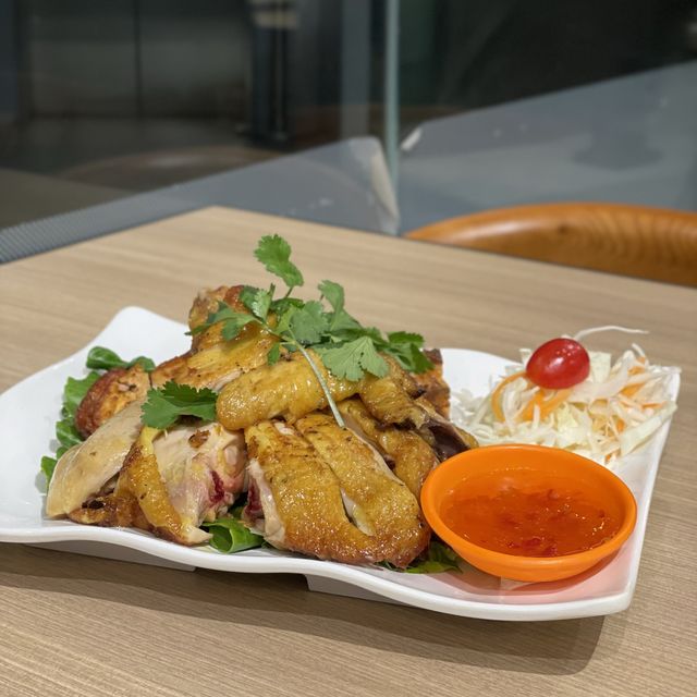 大角咀｜美味又大份泰菜。Orange Elephant Thai Restaurant