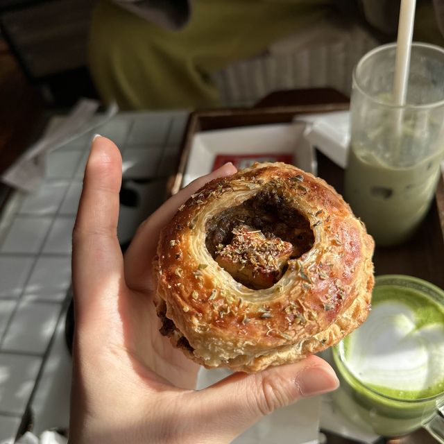 신창풍차해안도로 보고 코코메아에서 맛있는 미트파이먹기